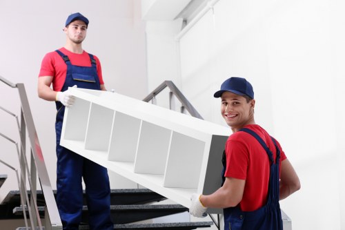Flexible office storage units in Norwoodgreen for growing companies